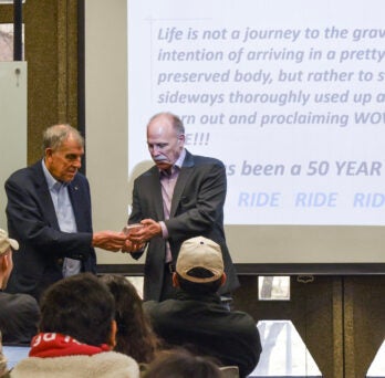 BME Department Head Tom Royston gives Senior Lecturer Terry Layton an award for his 24 years at UIC as a senior lecturer
                  